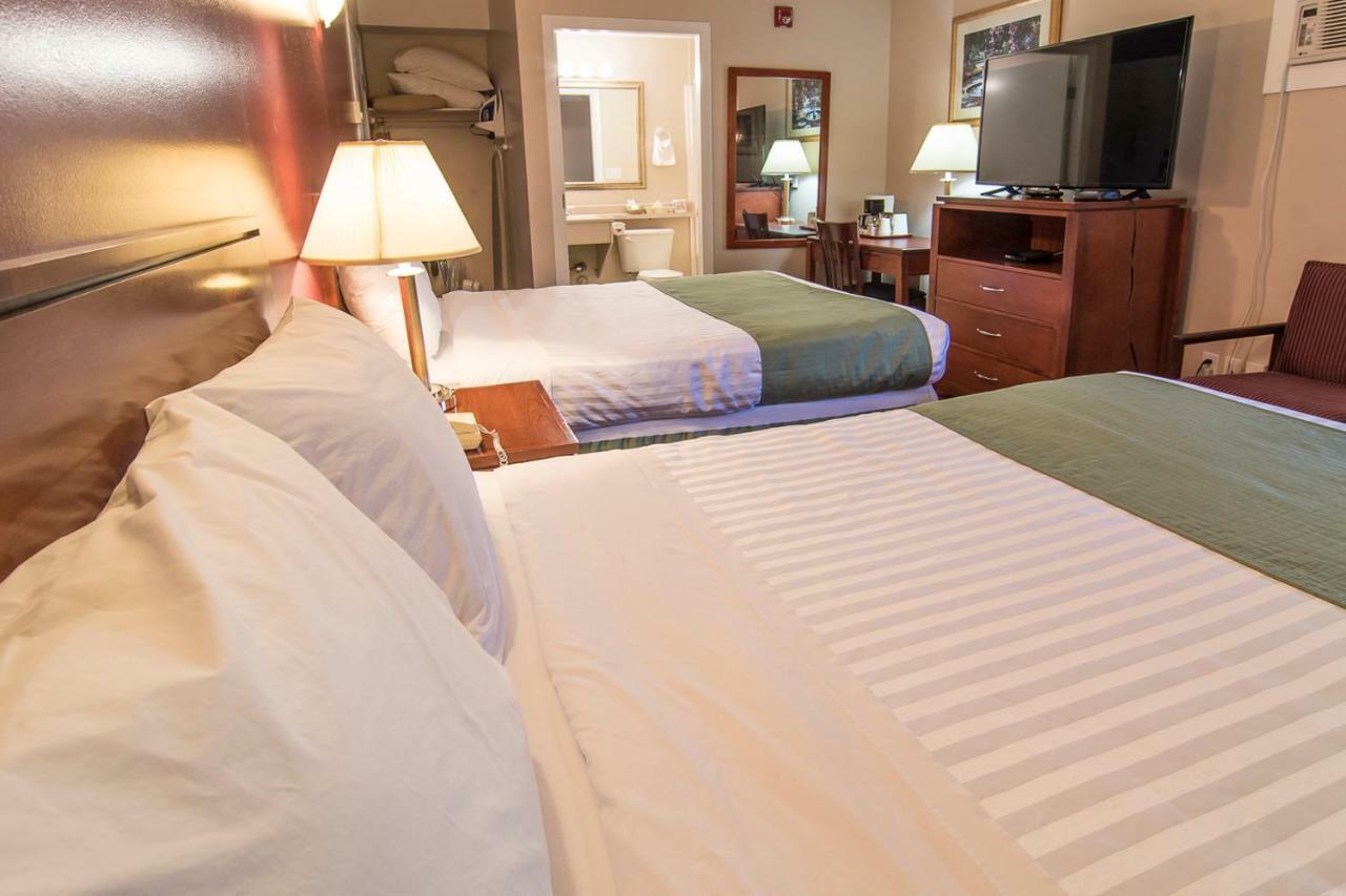 Port Augusta Hotel 3*